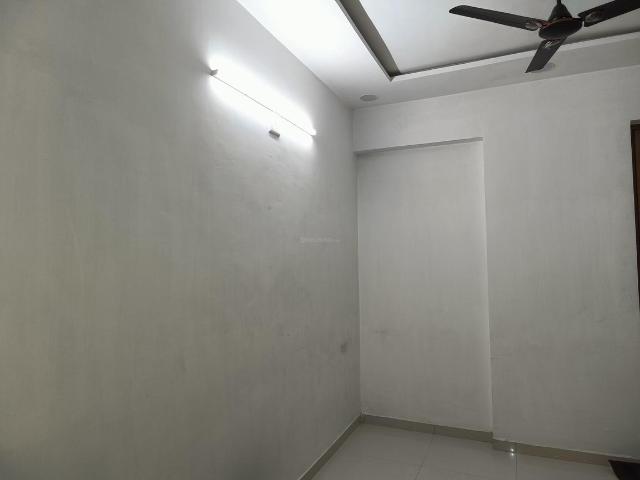 1 BHK Apartment in Narolgam for rent Ahmedabad. The reference number is 15162663