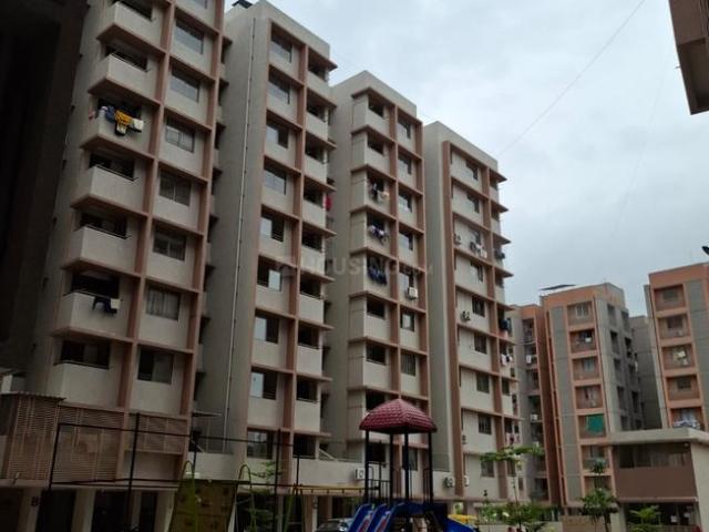 1 BHK Apartment in New Ranip for resale Ahmedabad. The reference number is 21074596