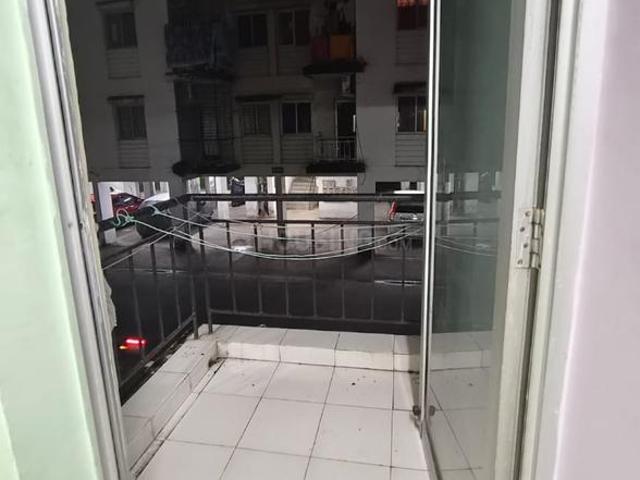 1 BHK Apartment in New Town for rent Kolkata. The reference number is 21196095