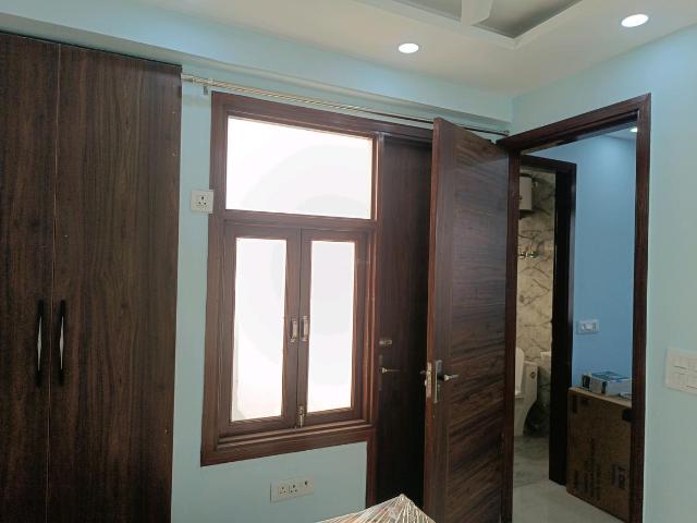 1 BHK Apartment in Neb Sarai for rent New Delhi. The reference number is 19593772