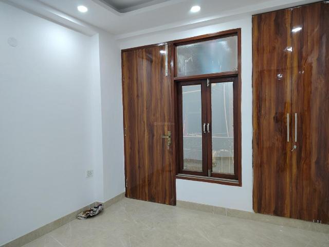 1 BHK Apartment in Neb Sarai for rent New Delhi. The reference number is 20111920