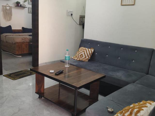 1 BHK Apartment in Nipania for rent Indore. The reference number is 20689307