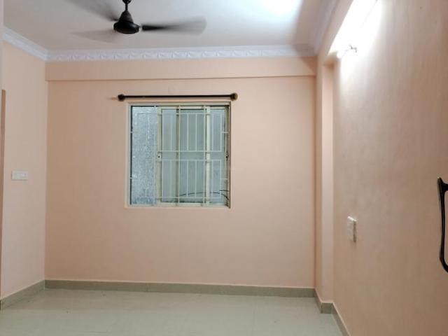1 BHK Apartment in S.G. Palya for rent Bengaluru. The reference number is 19225252