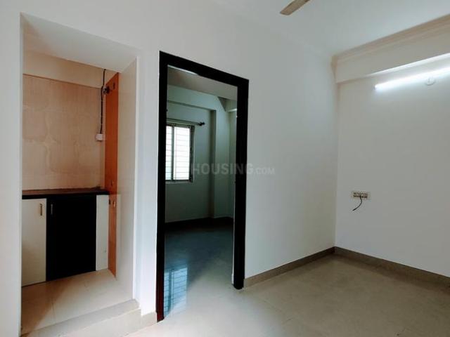 1 BHK Apartment in S.G. Palya for rent Bengaluru. The reference number is 20915654