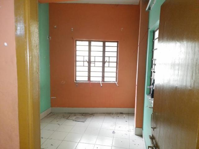 1 BHK Apartment in South Dum Dum for rent Kolkata. The reference number is 21050188