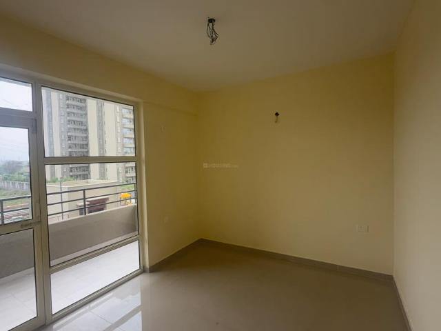 1 BHK Apartment in Southern Peripheral Road for rent Gurgaon. The reference number is 21000875