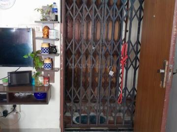 1 BHK Apartment in Saduli for resale Kolkata. The reference number is 20348983