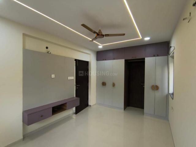 1 BHK Apartment in Sanath Nagar for rent Hyderabad. The reference number is 20740715