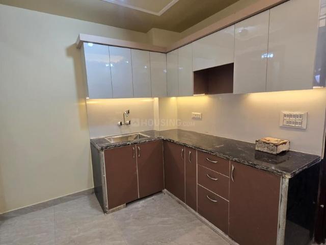 1 BHK Apartment in Sanjay Nagar for resale Ghaziabad. The reference number is 21117207