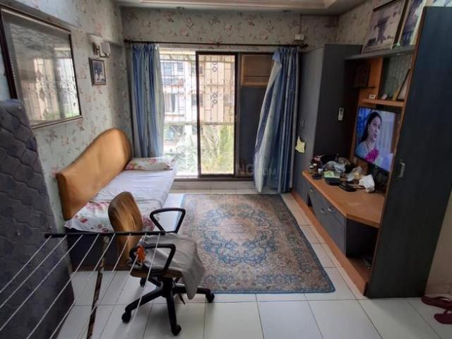 1 BHK Apartment in Sanpada for rent Navi Mumbai. The reference number is 19016137