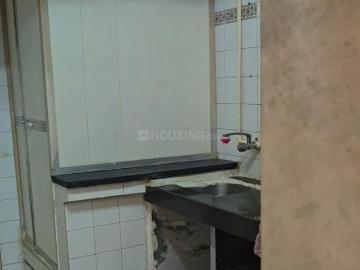 1 BHK Apartment in Santacruz East for rent Mumbai. The reference number is 19435500