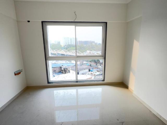 1 BHK Apartment in Santacruz East for rent Mumbai. The reference number is 21357907