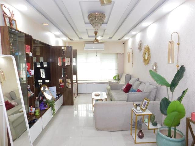 1 BHK Apartment in Santacruz East for resale Mumbai. The reference number is 20842019