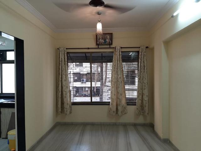 1 BHK Apartment in Santacruz East for resale Mumbai. The reference number is 21045058