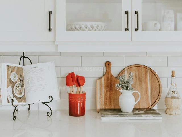 1 BHK Apartment in Santacruz West for rent Mumbai. The reference number is 20943854