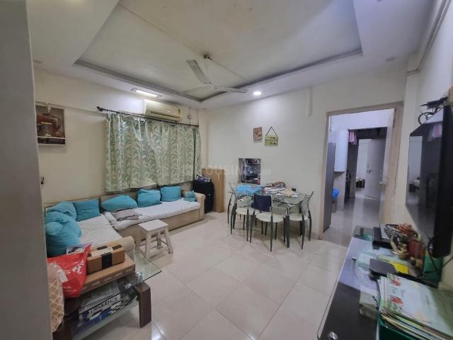 1 BHK Apartment in Santacruz West for resale Mumbai. The reference number is 18772839