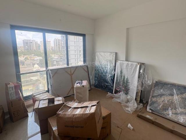 1 BHK Apartment in Santacruz West for resale Mumbai. The reference number is 21035095