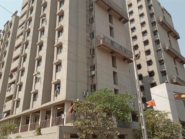 1 BHK Apartment in Sarkhej for resale Ahmedabad. The reference number is 11494963