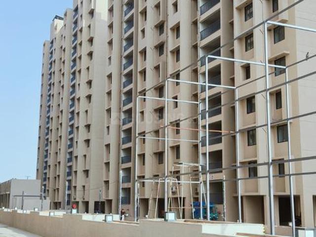 1 BHK Apartment in Science City for resale Ahmedabad. The reference number is 20849186