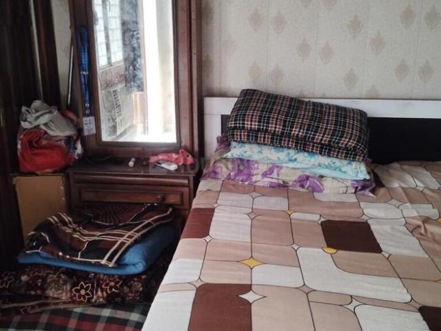 1 BHK Apartment in Sealdah for rent Kolkata. The reference number is 21042141