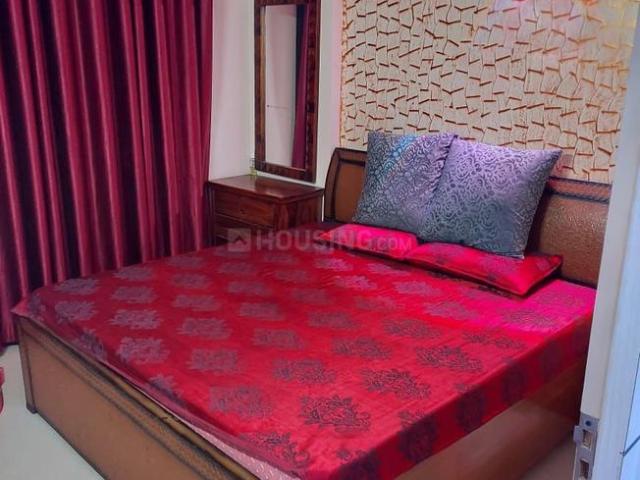 1 BHK Apartment in Sector 143 for rent Noida. The reference number is 18767717