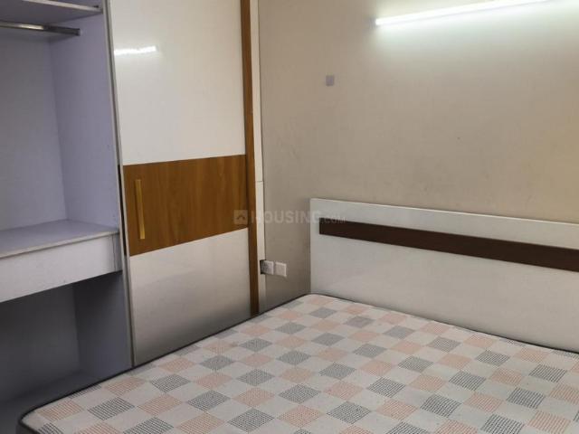1 BHK Apartment in Sector 143B for rent Noida. The reference number is 19248446