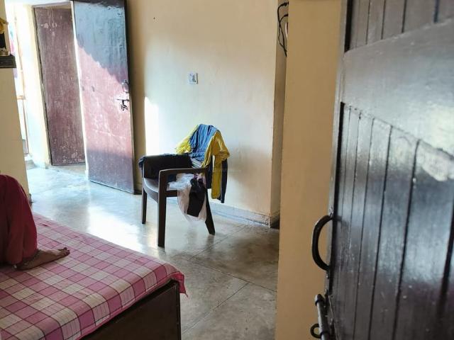 1 BHK Apartment in Sector 14 Dwarka for resale New Delhi. The reference number is 9933013