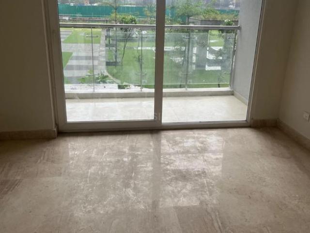 1 BHK Apartment in Sector 150 for resale Noida. The reference number is 21116174