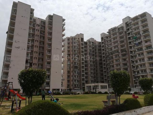 1 BHK Apartment in Sector 15 for resale Gurgaon. The reference number is 13576917