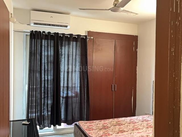 1 BHK Apartment in Sector 168 for rent Noida. The reference number is 19619860