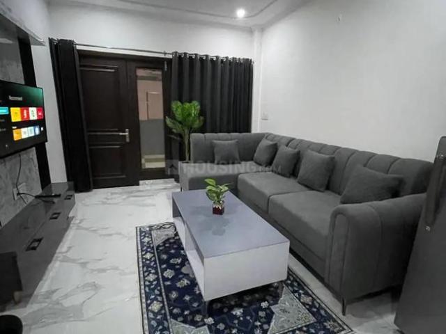 1 BHK Apartment in Sector 168 for rent Noida. The reference number is 21038336