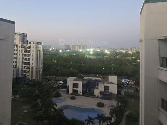 1 BHK Apartment in Sector 168 for resale Noida. The reference number is 21049718