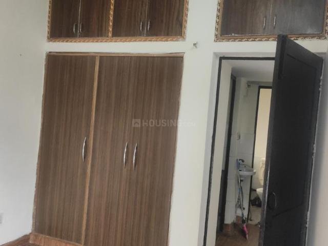 1 BHK Apartment in Sector 18 Dwarka for rent New Delhi. The reference number is 19490697