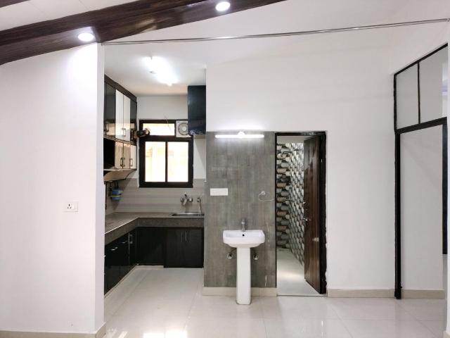 1 BHK Apartment in Sector 18 Dwarka for rent New Delhi. The reference number is 19842722