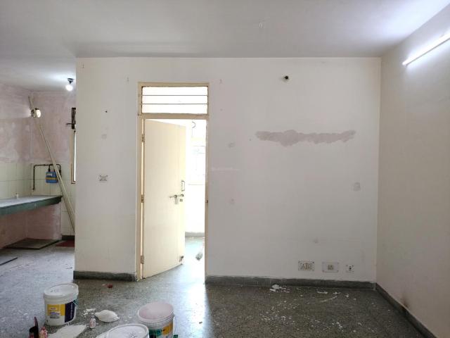 1 BHK Apartment in Sector 18 Dwarka for resale New Delhi. The reference number is 20428882