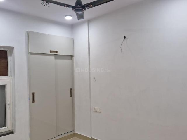 1 BHK Apartment in Sector 19 Dwarka for rent New Delhi. The reference number is 18388868