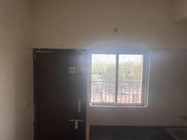 1 BHK Apartment in Sector 19 Dwarka for rent New Delhi. The reference number is 20614250