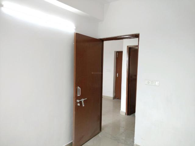 1 BHK Apartment in Sector 19 Dwarka for rent New Delhi. The reference number is 20614285
