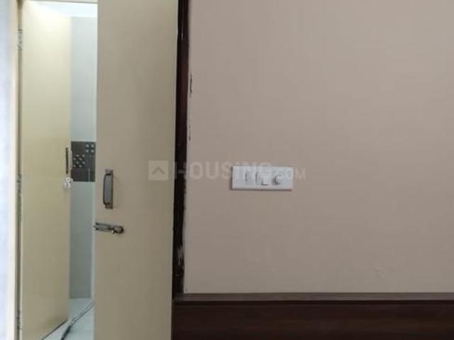 1 BHK Apartment in Sector 19 Dwarka for rent New Delhi. The reference number is 20720742