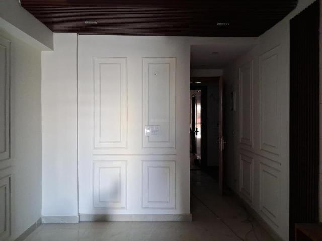 1 BHK Apartment in Sector 104 for resale Noida. The reference number is 19986434