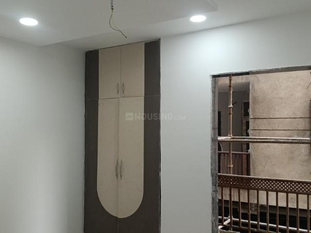 1 BHK Apartment in Sector 110 for resale Noida. The reference number is 20375612