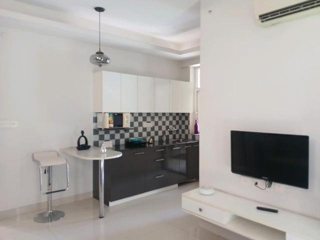 1 BHK Apartment in Sector 112 for resale Gurgaon. The reference number is 21339095