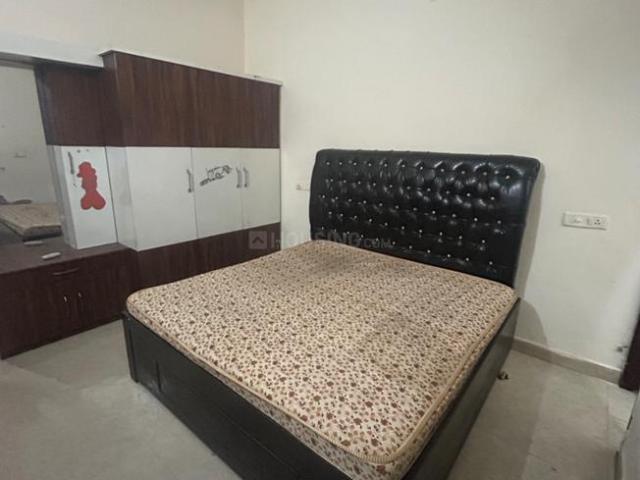 1 BHK Apartment in Sector 127 for rent Mohali. The reference number is 18748078