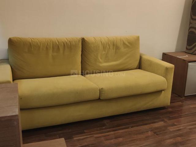 1 BHK Apartment in Sector 137 for rent Noida. The reference number is 21119872