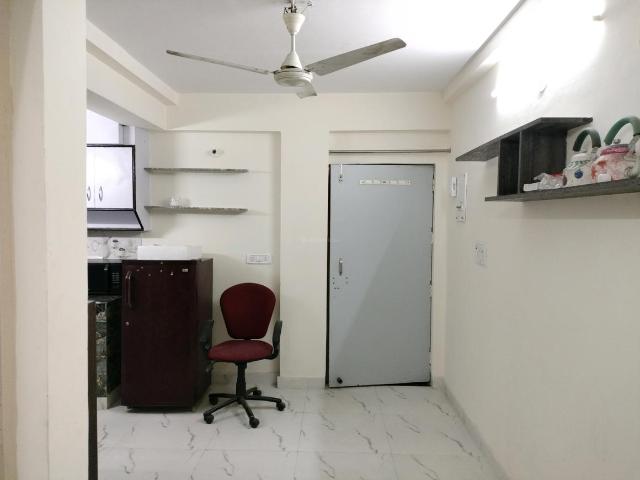1 BHK Apartment in Sector 23B Dwarka for rent New Delhi. The reference number is 15542953