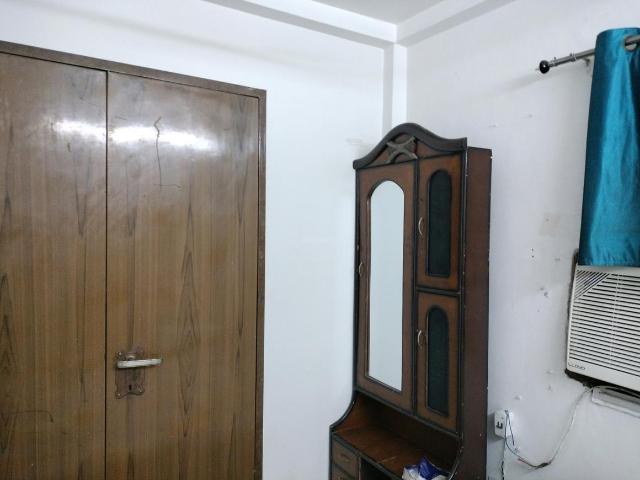 1 BHK Apartment in Sector 23B Dwarka for rent New Delhi. The reference number is 19585413