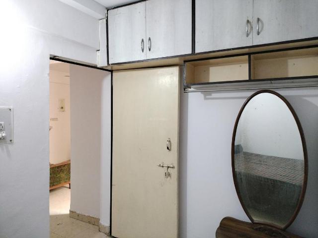 1 BHK Apartment in Sector 23B Dwarka for rent New Delhi. The reference number is 20330492