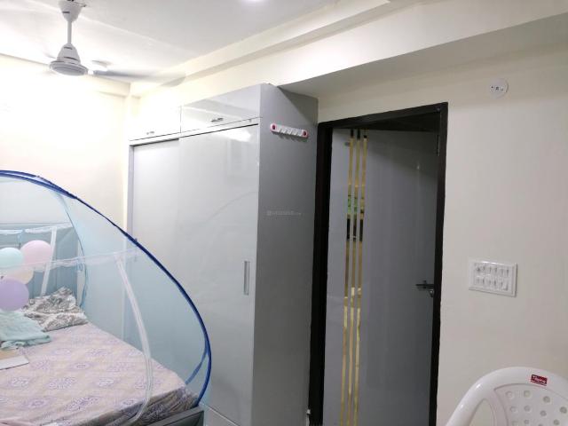 1 BHK Apartment in Sector 23B Dwarka for rent New Delhi. The reference number is 20330567