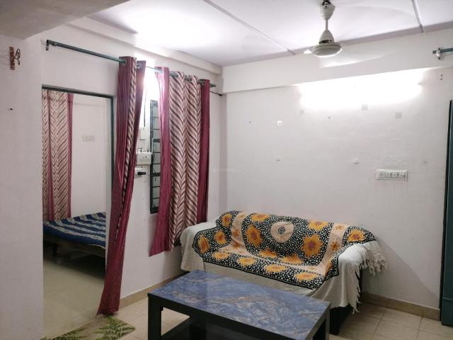 1 BHK Apartment in Sector 23B Dwarka for rent New Delhi. The reference number is 20359072