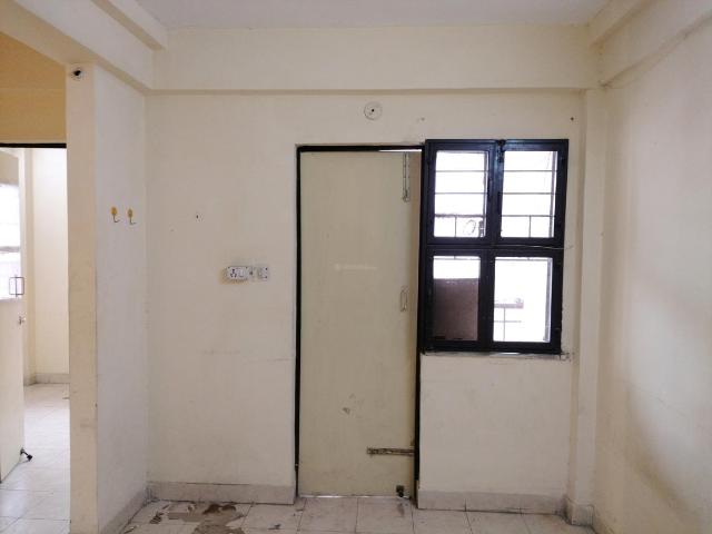 1 BHK Apartment in Sector 23B Dwarka for rent New Delhi. The reference number is 21158789